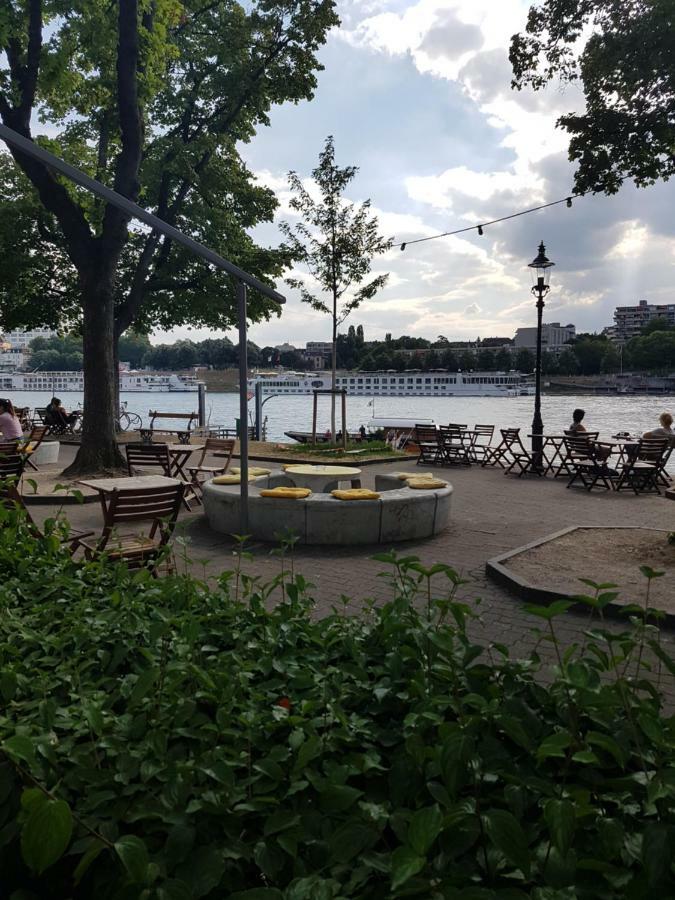 Apartment Am Rhein *
